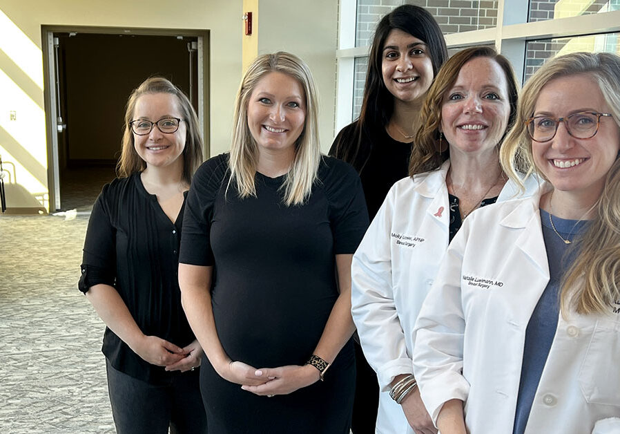 aurora-baycare-general-vascular-surgery-breast-services-team aurora-baycare-general-vascular-surgery-breast-services-team